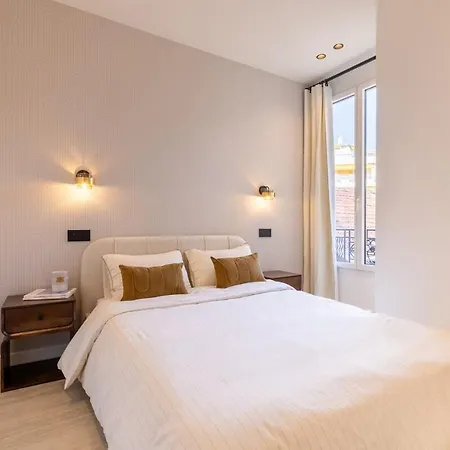 Stylish Modern In Prime Location Apartman Cannes